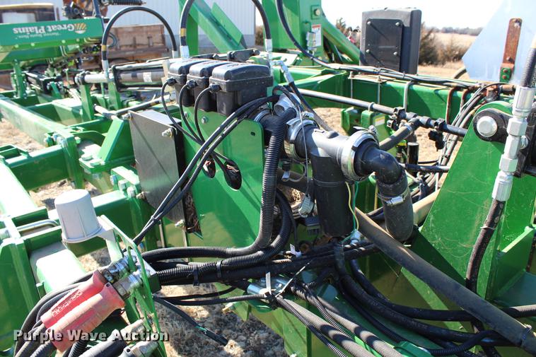 image for item DC7720 Great Plains NP-40L-17R30 row crop side dresser