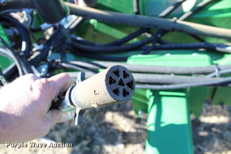 image for item DC7720 Great Plains NP-40L-17R30 row crop side dresser