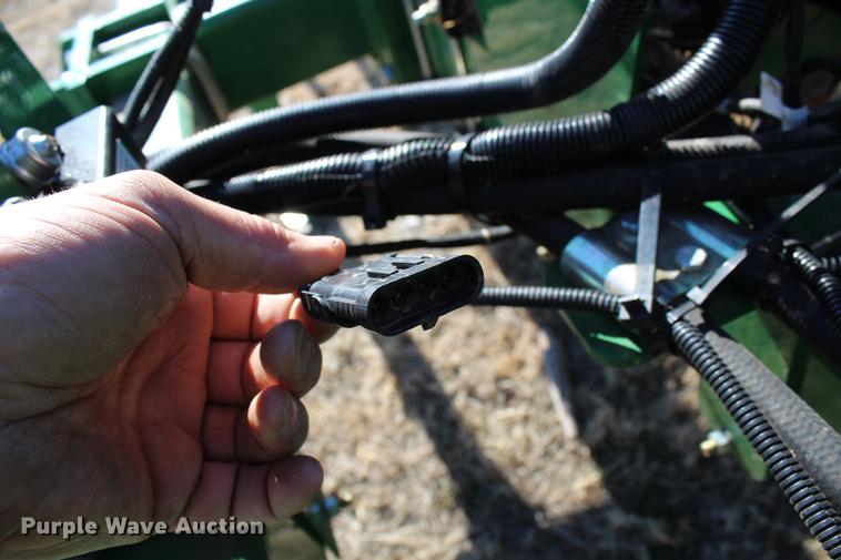 image for item DC7720 Great Plains NP-40L-17R30 row crop side dresser