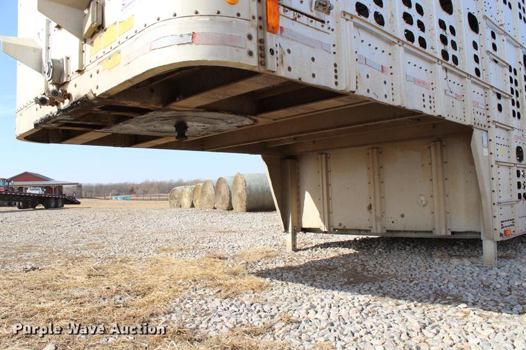 image for item DC7723 1987 Wilson PSDCL-208 livestock trailer