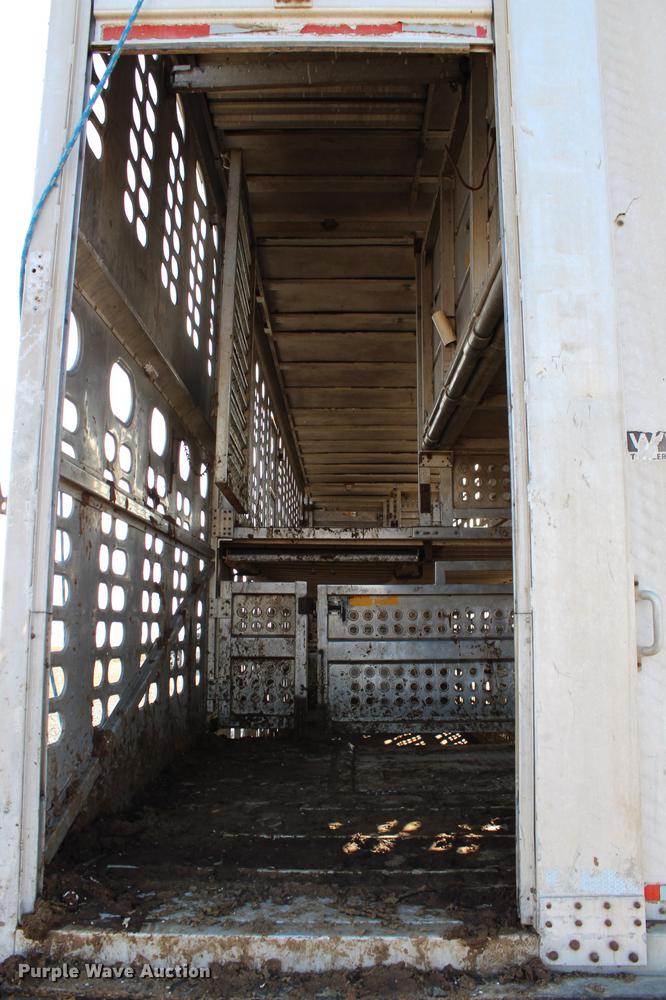 image for item DC7723 1987 Wilson PSDCL-208 livestock trailer