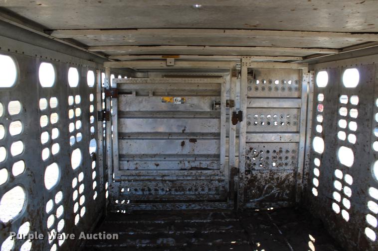 image for item DC7723 1987 Wilson PSDCL-208 livestock trailer