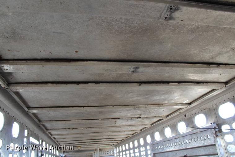 image for item DC7723 1987 Wilson PSDCL-208 livestock trailer