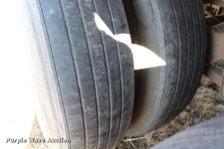 image for item DC7723 1987 Wilson PSDCL-208 livestock trailer