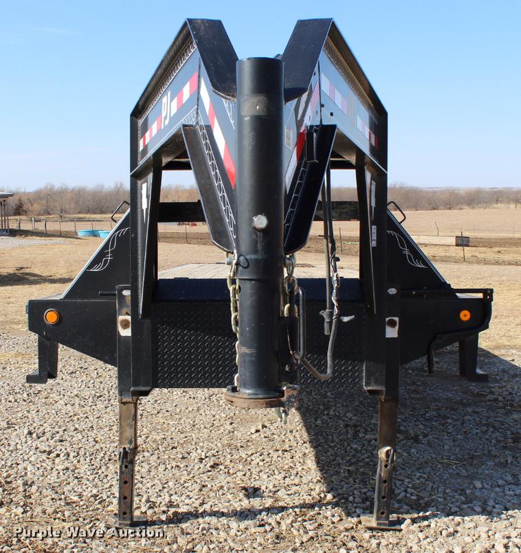 image for item DC7724 2009 PJ Trailers equipment trailer