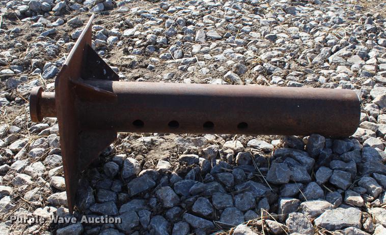 image for item DC7724 2009 PJ Trailers equipment trailer