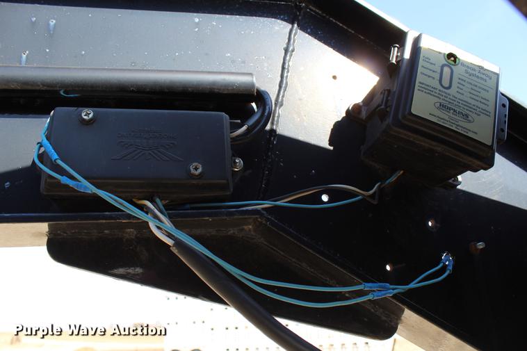 image for item DC7724 2009 PJ Trailers equipment trailer