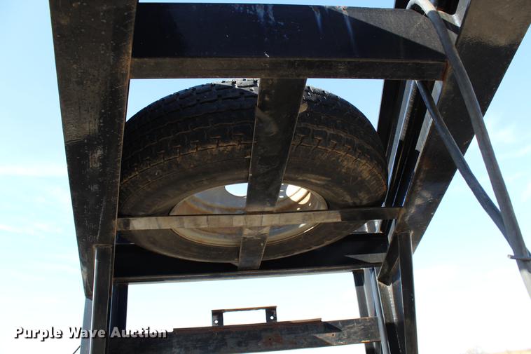 image for item DC7724 2009 PJ Trailers equipment trailer