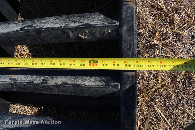 image for item DC7724 2009 PJ Trailers equipment trailer