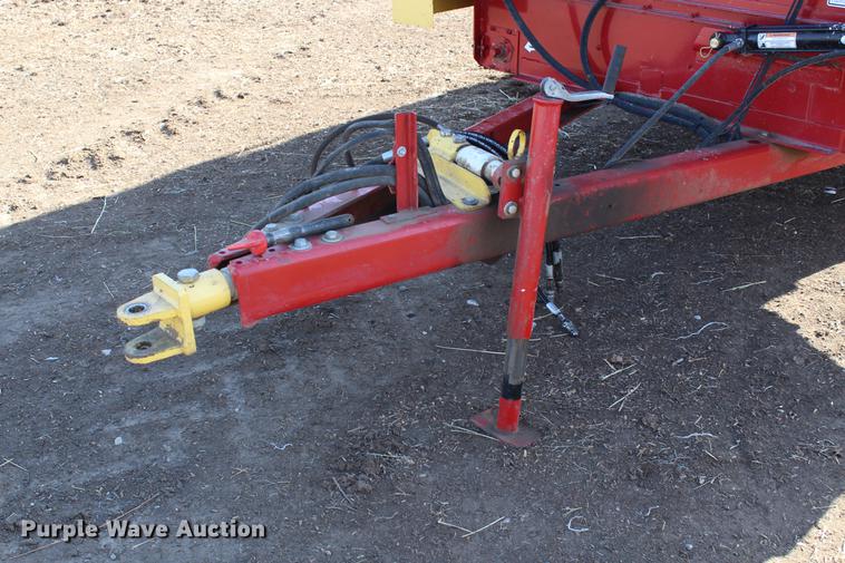 image for item DC7725 2015 Schuler HF295 feed wagon