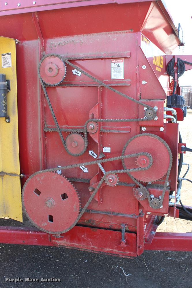 image for item DC7725 2015 Schuler HF295 feed wagon