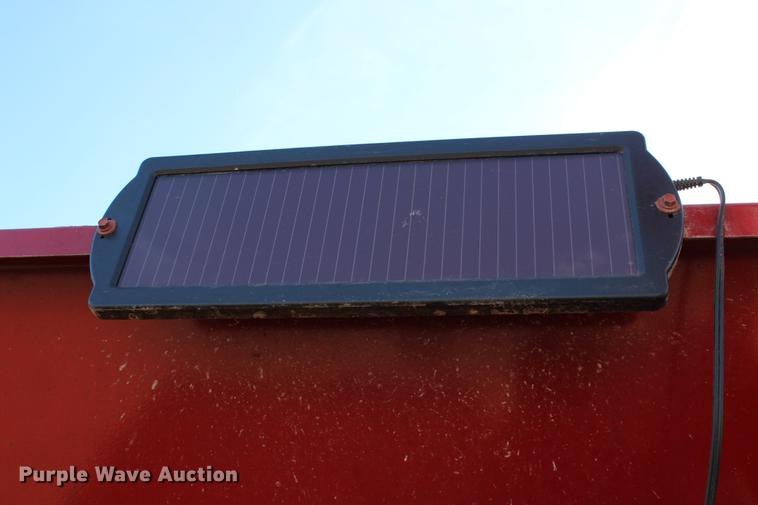 image for item DC7725 2015 Schuler HF295 feed wagon