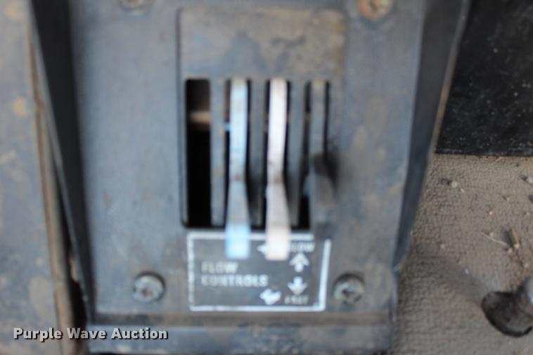 image for item DC7734 1982 International 5288 tractor