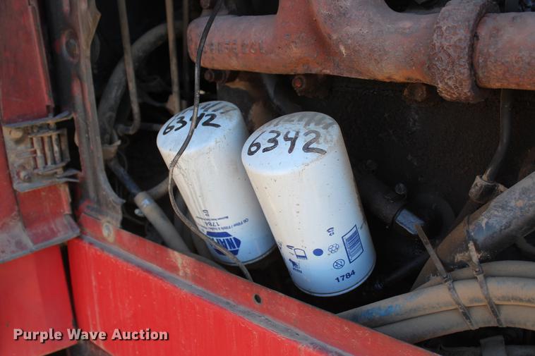 image for item DC7734 1982 International 5288 tractor