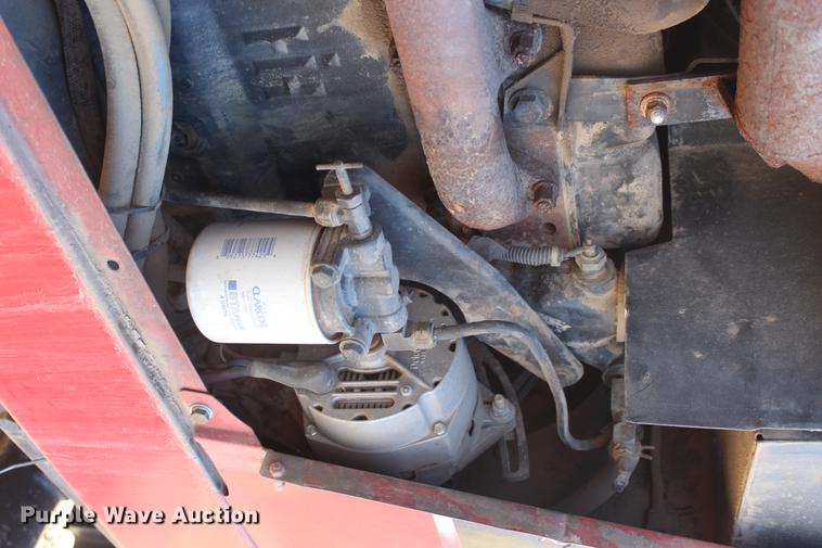 image for item DC7734 1982 International 5288 tractor