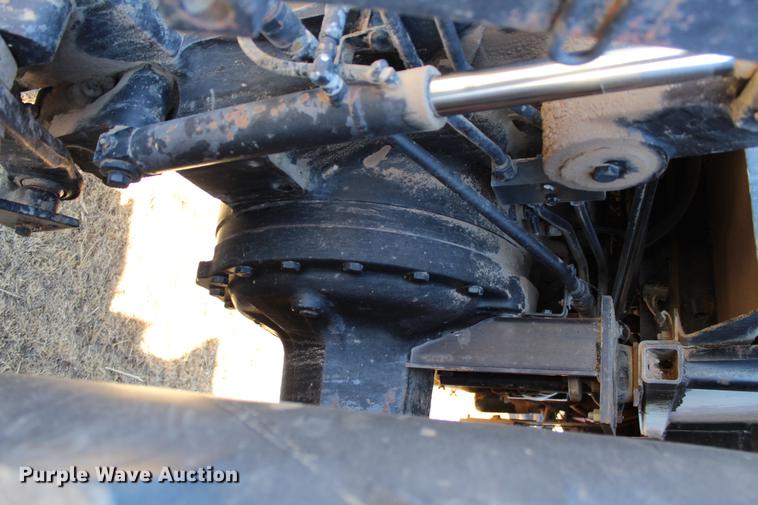 image for item DC7734 1982 International 5288 tractor