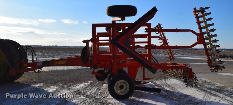 image for item DC7749 Sunflower 3640-20 sweep plow