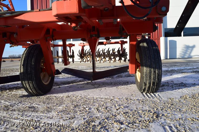 image for item DC7749 Sunflower 3640-20 sweep plow