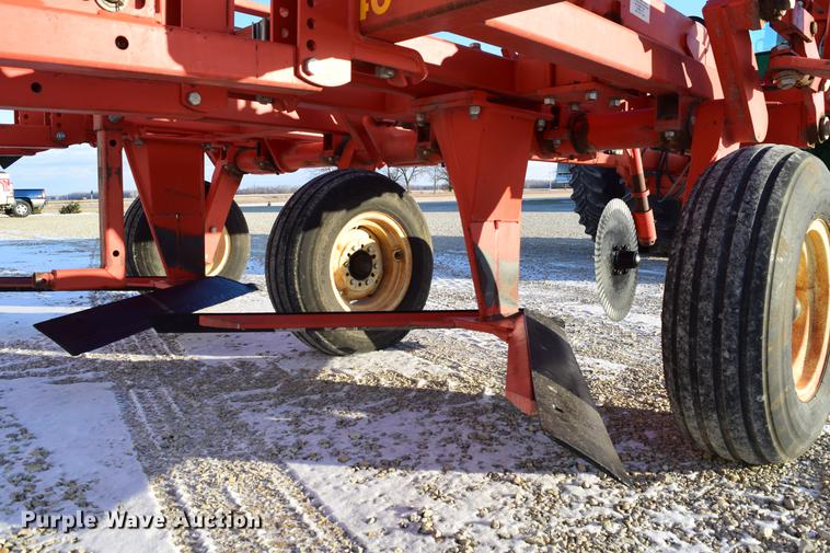 image for item DC7749 Sunflower 3640-20 sweep plow