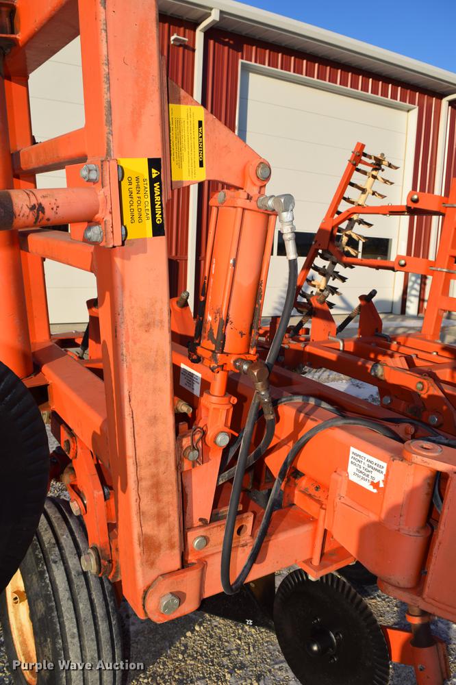 image for item DC7749 Sunflower 3640-20 sweep plow