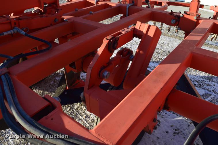 image for item DC7749 Sunflower 3640-20 sweep plow