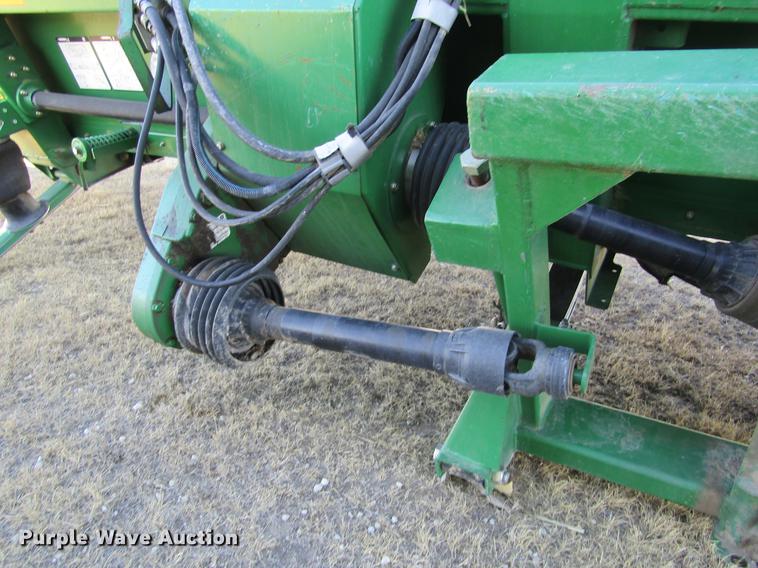 image for item DC8319 2008 John Deere 936D draper head