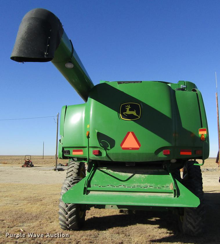 image for item DC8320 2009 John Deere 9670 STS combine
