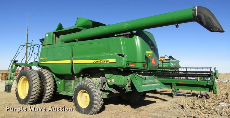 image for item DC8320 2009 John Deere 9670 STS combine
