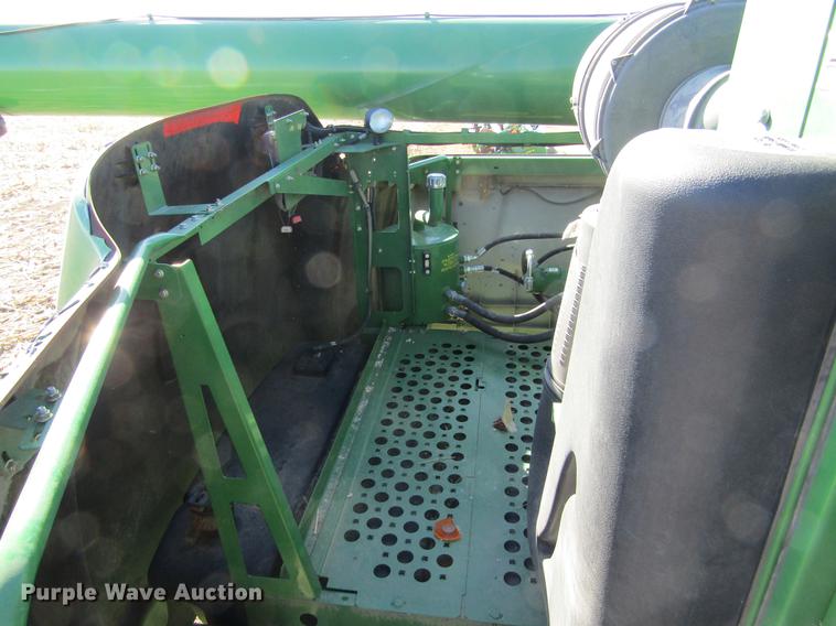image for item DC8320 2009 John Deere 9670 STS combine