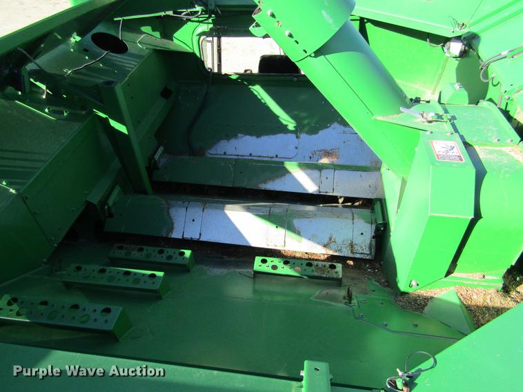 image for item DC8320 2009 John Deere 9670 STS combine