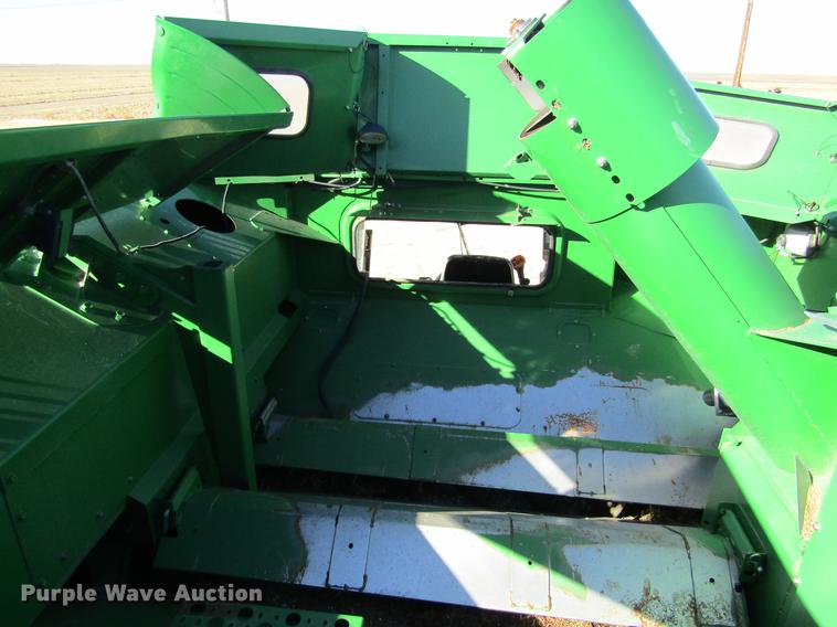 image for item DC8320 2009 John Deere 9670 STS combine