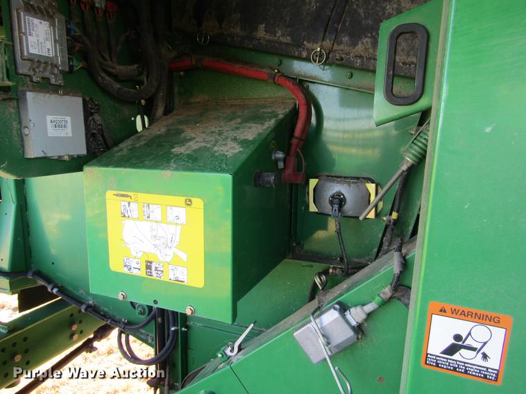 image for item DC8320 2009 John Deere 9670 STS combine