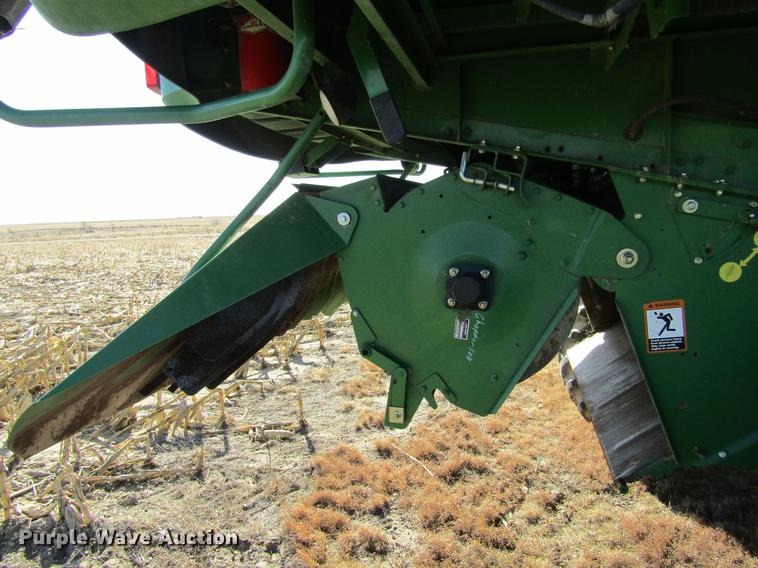 image for item DC8320 2009 John Deere 9670 STS combine