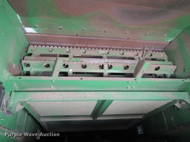 image for item DC8320 2009 John Deere 9670 STS combine