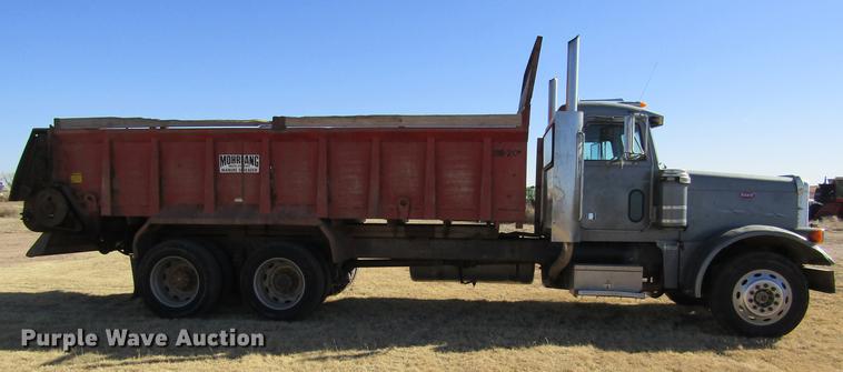 image for item DC8324 2001 Peterbilt 379 manure spreader truck