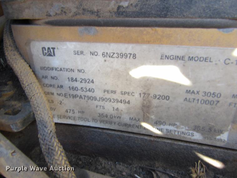 image for item DC8324 2001 Peterbilt 379 manure spreader truck