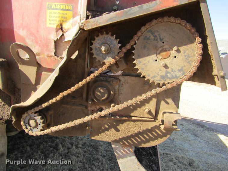 image for item DC8324 2001 Peterbilt 379 manure spreader truck