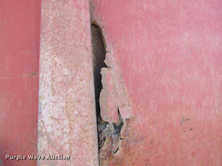 image for item DC8324 2001 Peterbilt 379 manure spreader truck