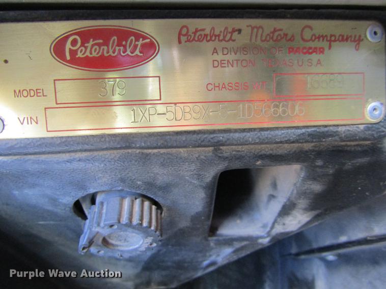 image for item DC8324 2001 Peterbilt 379 manure spreader truck