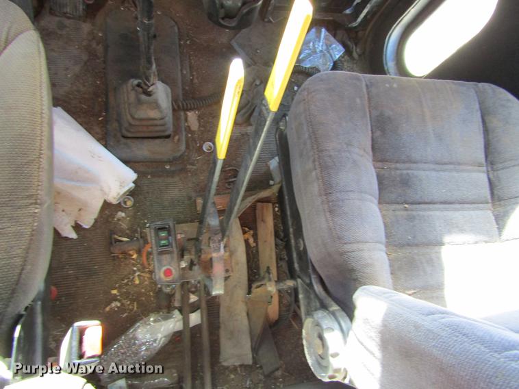 image for item DC8325 2001 Peterbilt 379 manure spreader truck