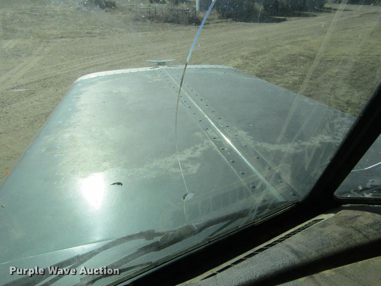 image for item DC8325 2001 Peterbilt 379 manure spreader truck