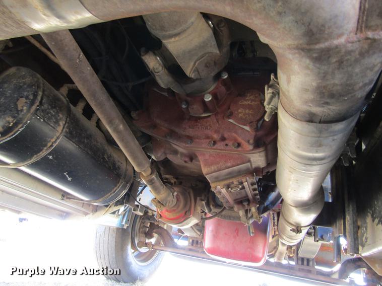 image for item DC8325 2001 Peterbilt 379 manure spreader truck