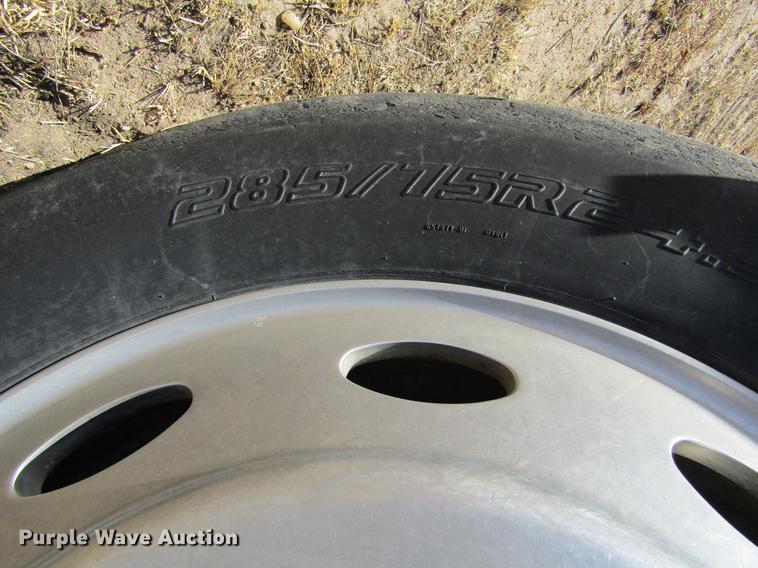 image for item DC8325 2001 Peterbilt 379 manure spreader truck