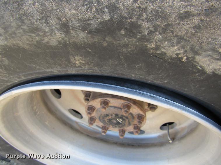 image for item DC8325 2001 Peterbilt 379 manure spreader truck