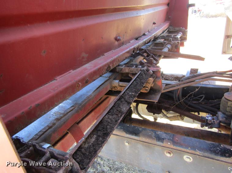 image for item DC8325 2001 Peterbilt 379 manure spreader truck