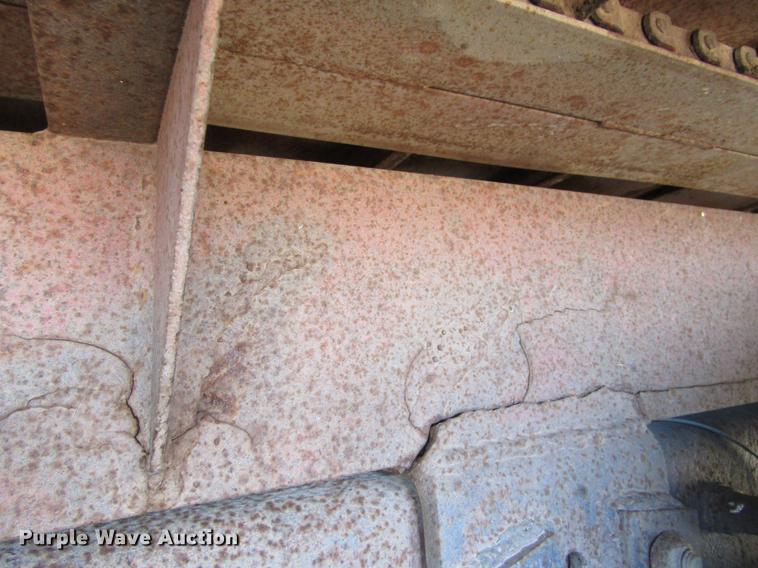 image for item DC8325 2001 Peterbilt 379 manure spreader truck