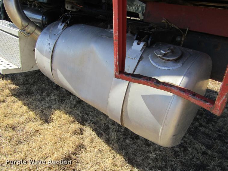 image for item DC8325 2001 Peterbilt 379 manure spreader truck