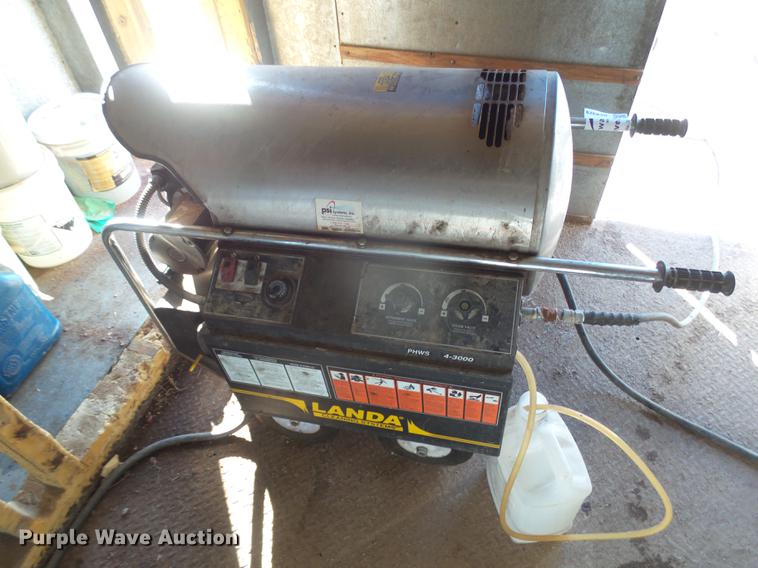 image for item DC8329 Landa PHWS4-3000 pressure washer