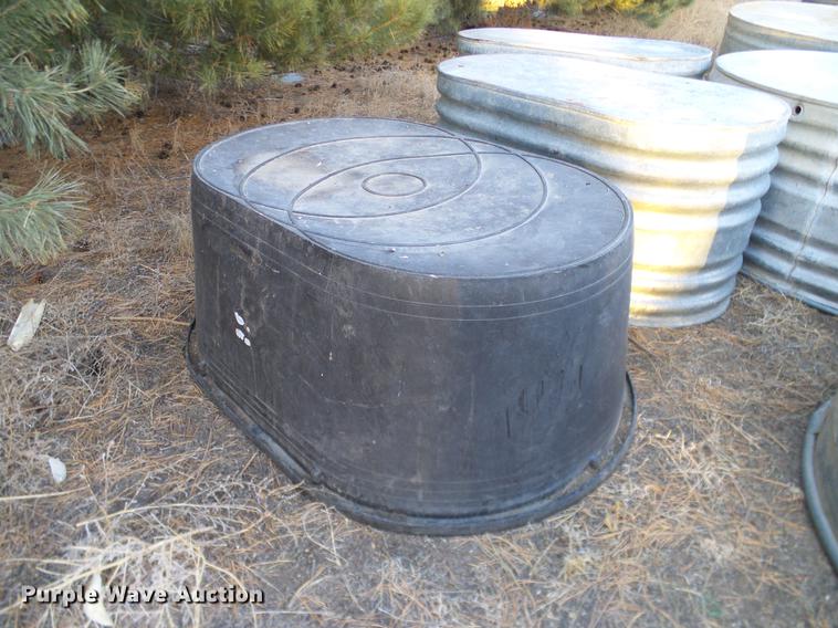 image for item DC8332 (7) stock tanks