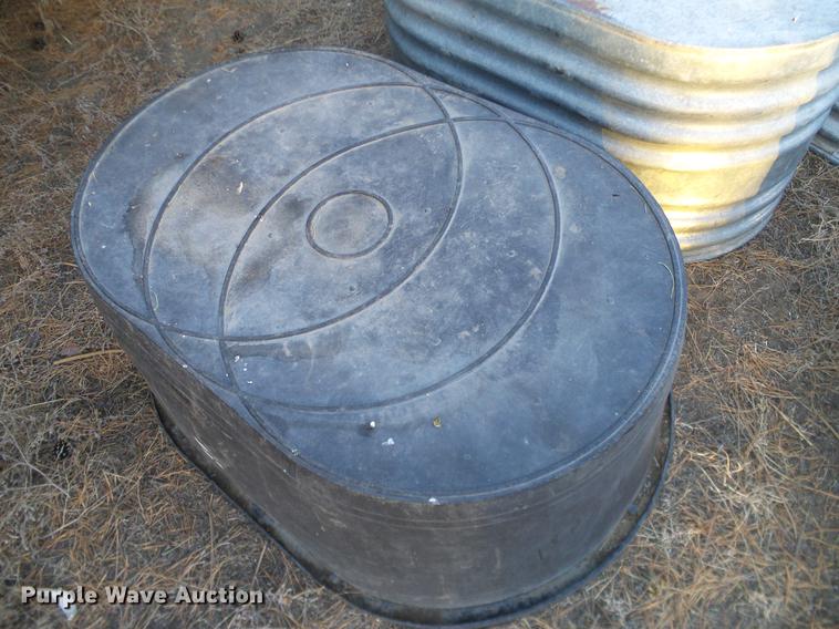 image for item DC8332 (7) stock tanks